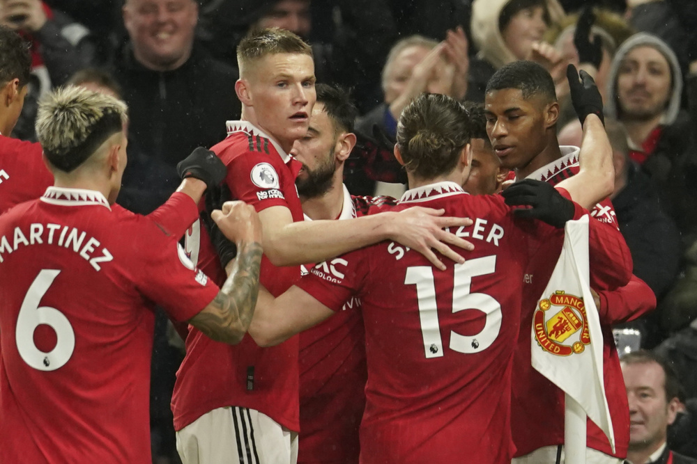 她可以在内 她可以在内